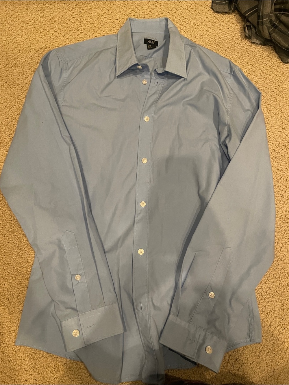 H&M Light Blue Men's Dress Shirt - Classic Button-Down